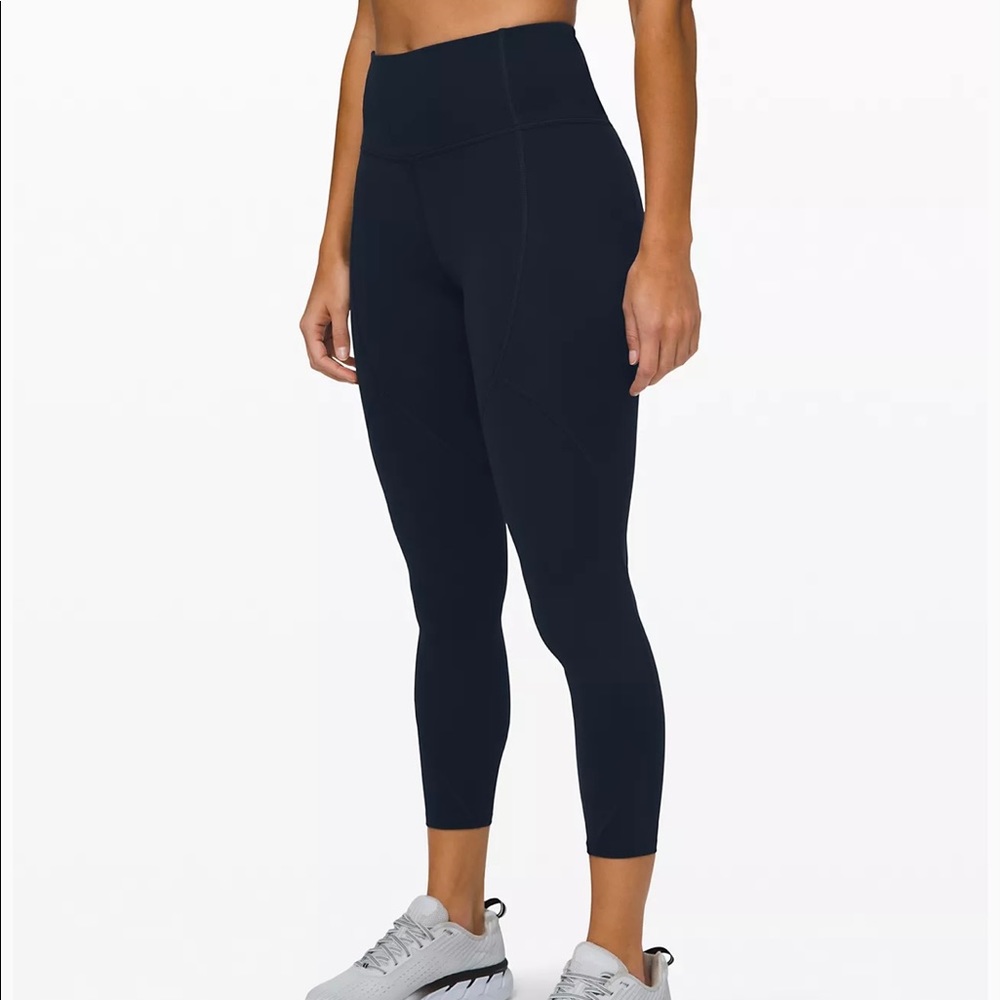 SOLD!! LULULEMON TO THE BEAT TIGHT 24” SZ 6